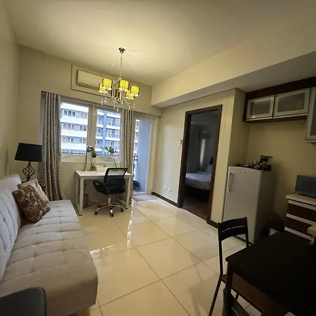 Luxury Suite Across Sm Megamall Manila Exterior photo