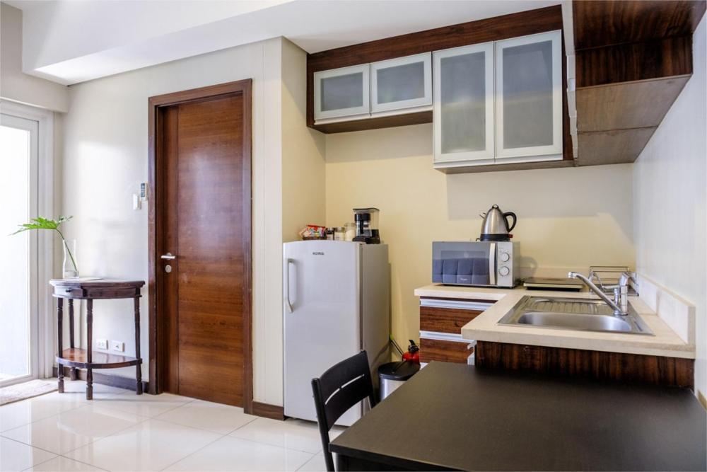 Apartment Luxury Suite Across Sm Megamall